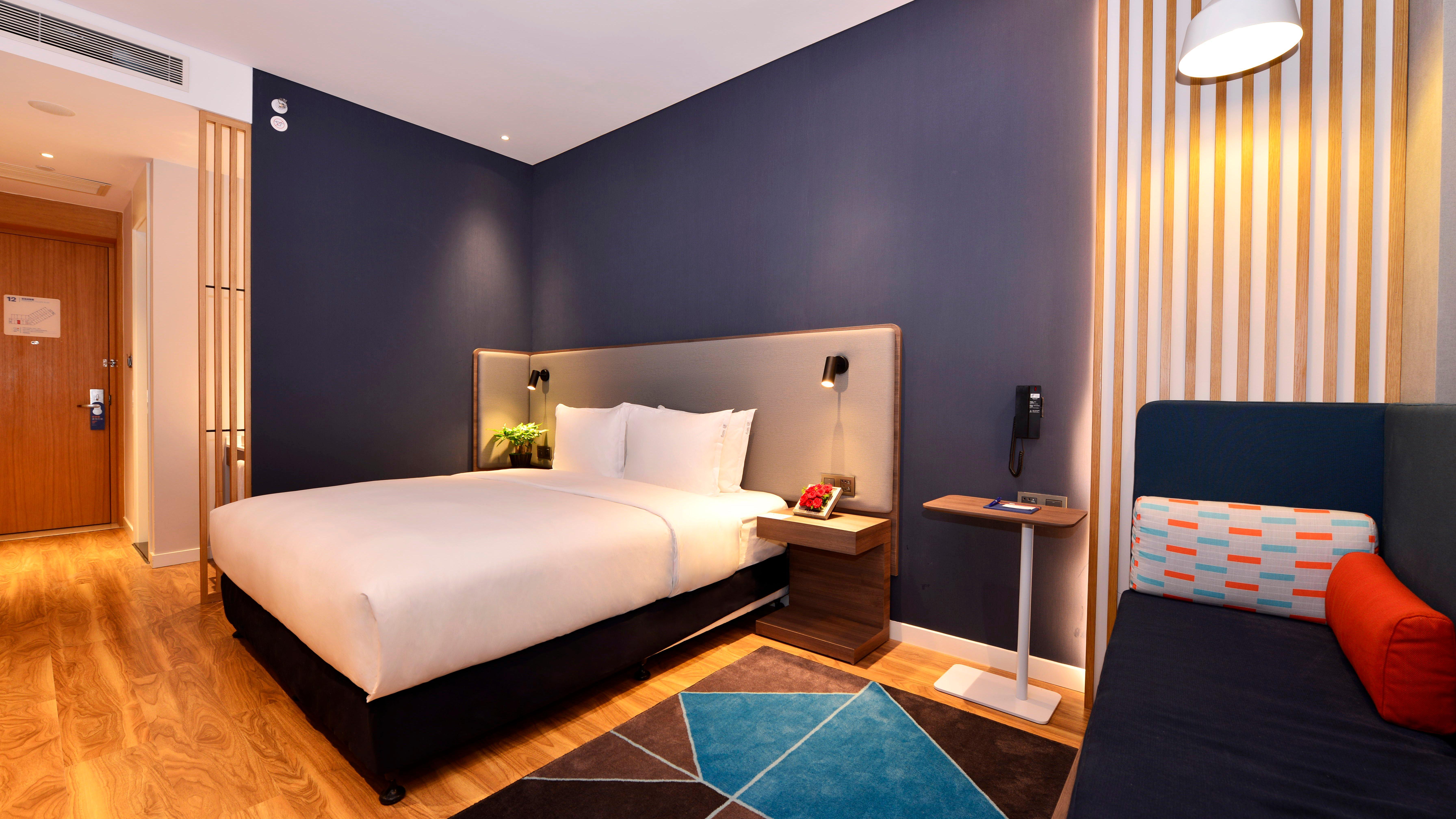 Holiday Inn Express Luanchuan By Ihg Buitenkant foto