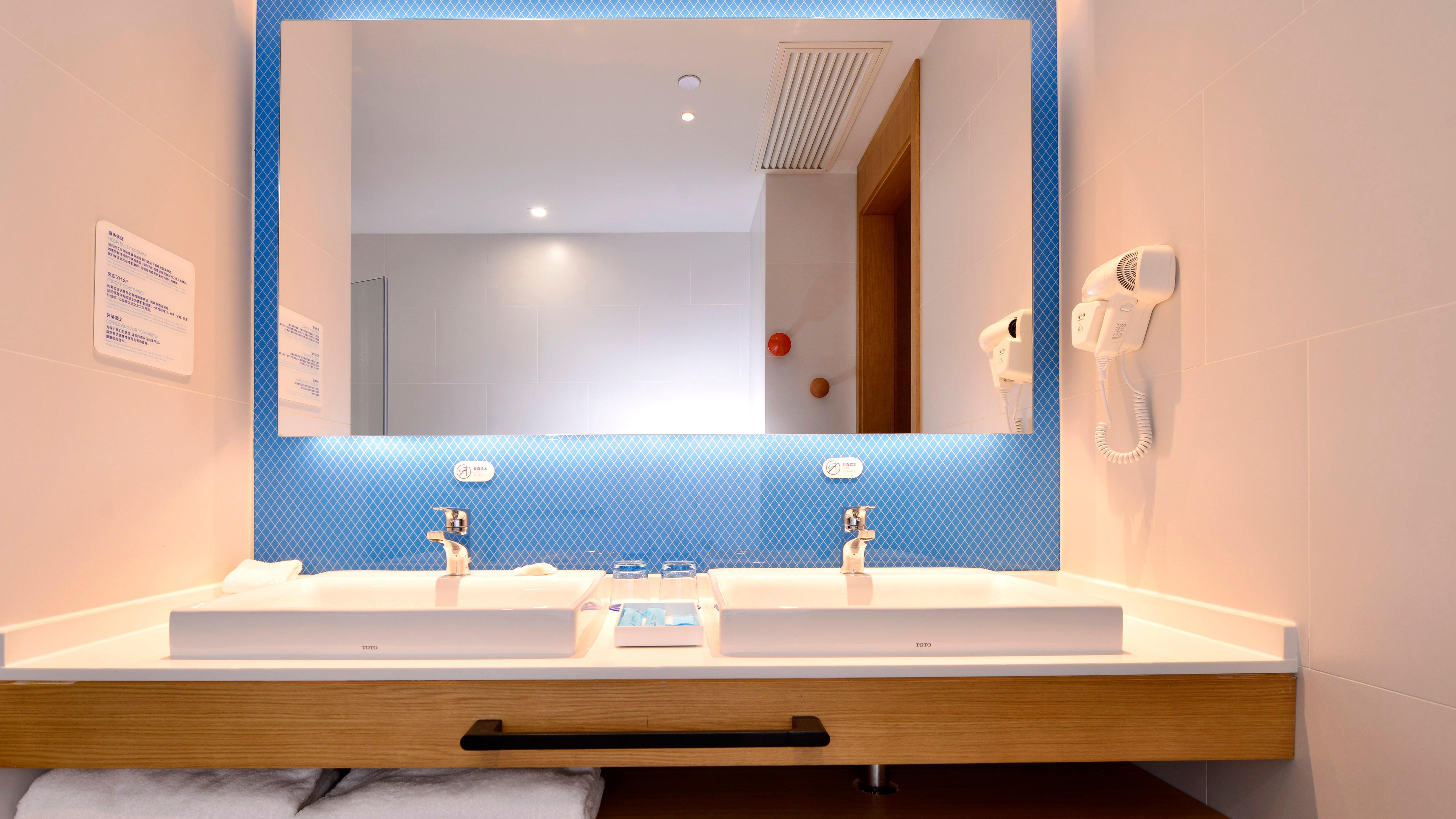 Holiday Inn Express Luanchuan By Ihg Buitenkant foto