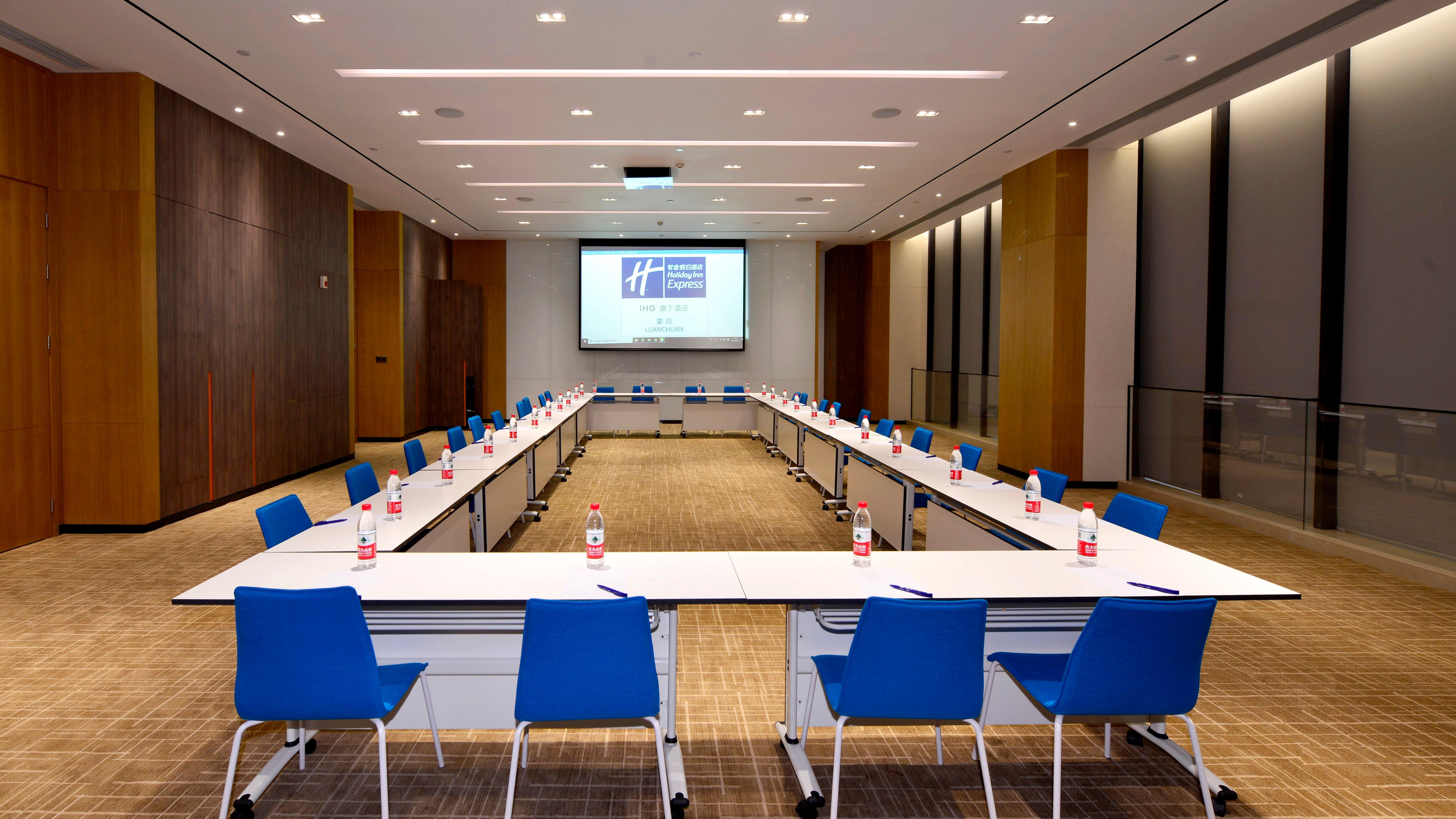 Holiday Inn Express Luanchuan By Ihg Buitenkant foto