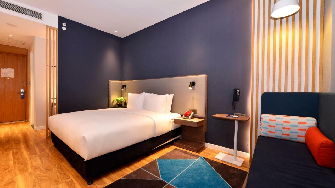 Holiday Inn Express Luanchuan By Ihg Buitenkant foto